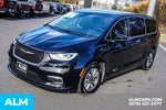 2024 Pacifica Plug-In Hybrid Thumbnail 16
