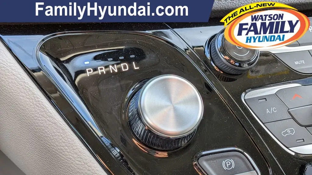 2024 Chrysler Pacifica Plug-In Hybrid Road Tripper