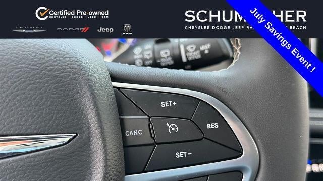 2025 Chrysler Pacifica Plug-In Hybrid Select