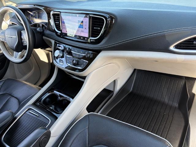 2021 Chrysler Pacifica - $19,559