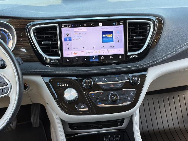 2021 Chrysler Pacifica - $19,559