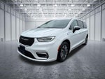 2023 Pacifica Plug-In Hybrid Thumbnail 3