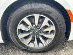 2023 Pacifica Plug-In Hybrid Thumbnail 12