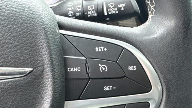 2023 Chrysler Pacifica Plug-In Hybrid Limited
