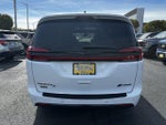 2024 Pacifica Plug-In Hybrid Thumbnail 6