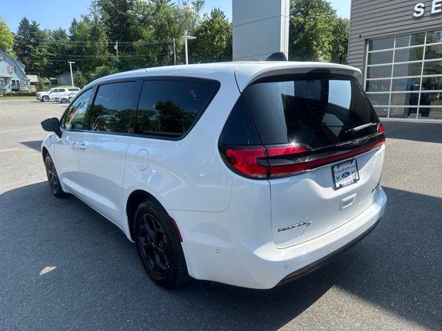 2024 Chrysler Pacifica - $30,950