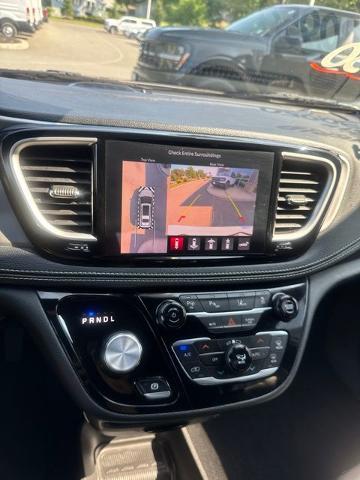 2024 Chrysler Pacifica - $30,950