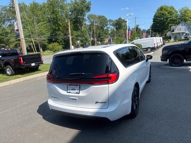 2024 Chrysler Pacifica - $23,950