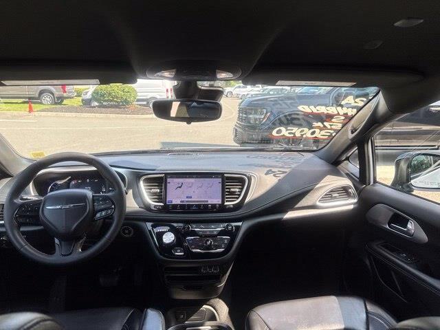 2024 Chrysler Pacifica - $23,950