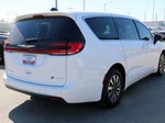 2024 Pacifica Plug-In Hybrid Thumbnail 3