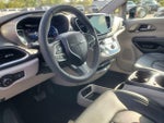 2024 Pacifica Plug-In Hybrid Thumbnail 11