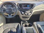 2024 Pacifica Plug-In Hybrid Thumbnail 24