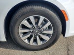 2024 Pacifica Plug-In Hybrid Thumbnail 34