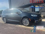 2024 Pacifica Plug-In Hybrid Thumbnail 1
