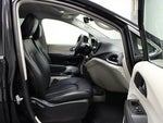 2024 Pacifica Plug-In Hybrid Thumbnail 16