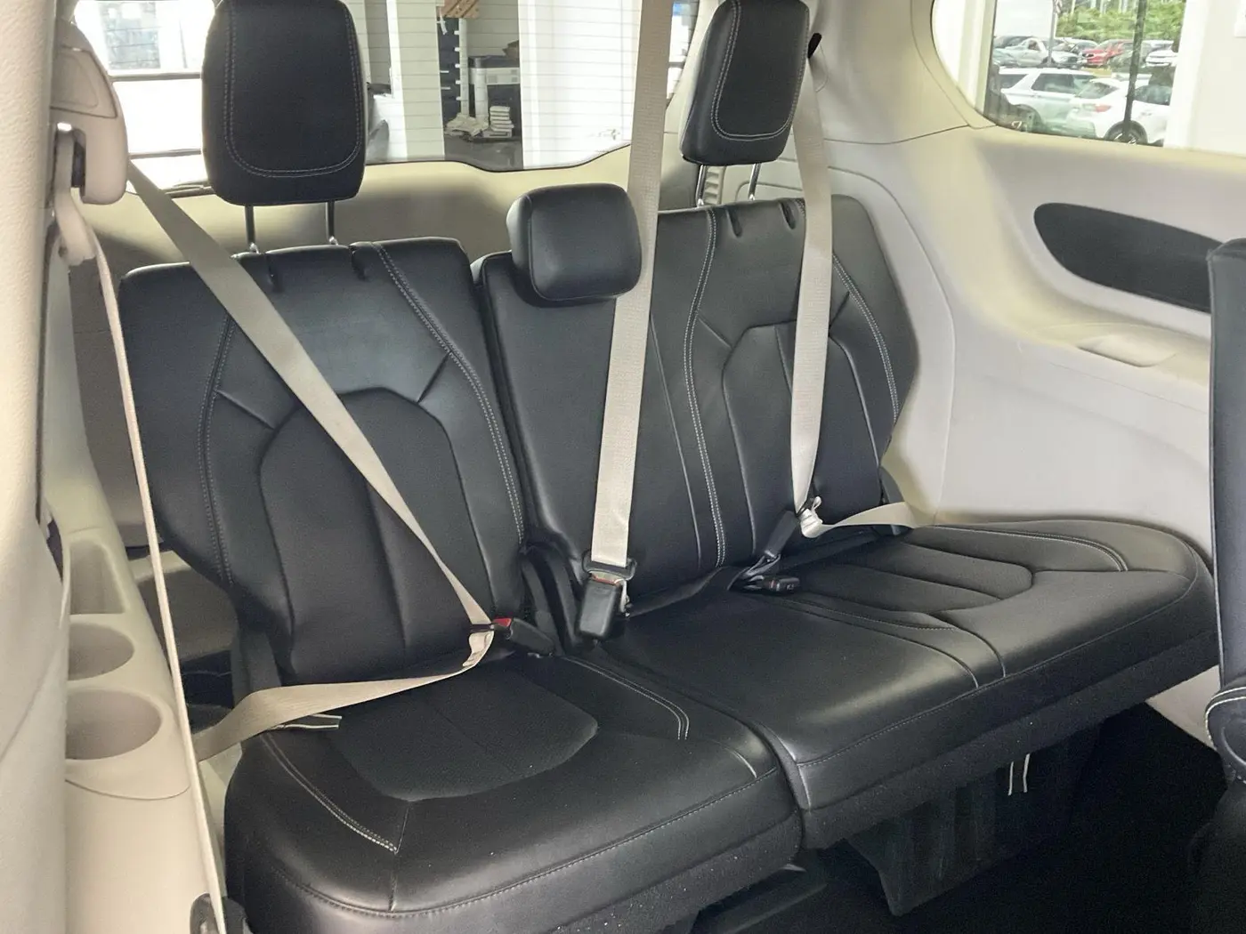 2024 Chrysler Pacifica - $25,995