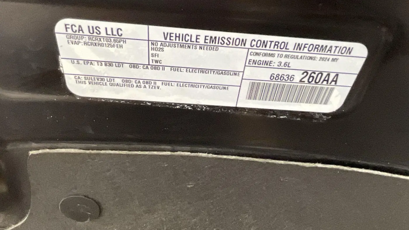 2024 Chrysler Pacifica Plug-In Hybrid Select