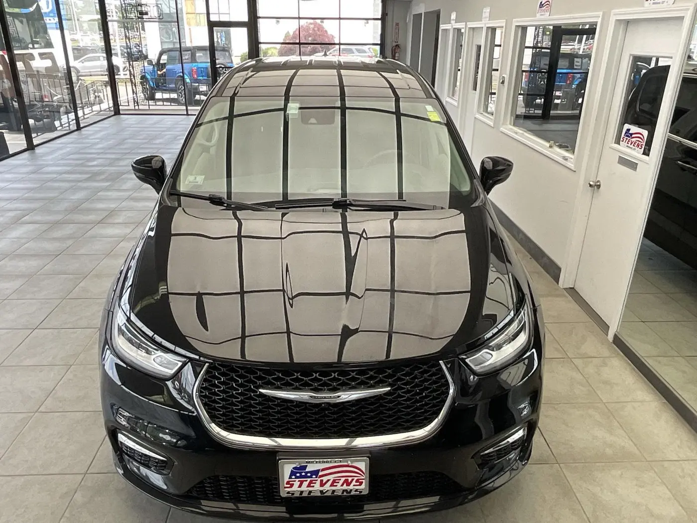 2024 Chrysler Pacifica - $25,995