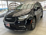 2024 Pacifica Plug-In Hybrid Thumbnail 3