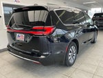 2024 Pacifica Plug-In Hybrid Thumbnail 5