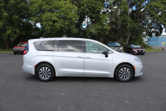 2024 Chrysler Pacifica - $20,665