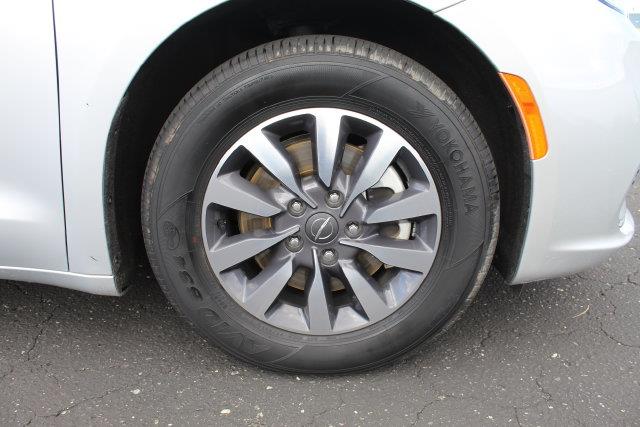 2024 Chrysler Pacifica - $20,665