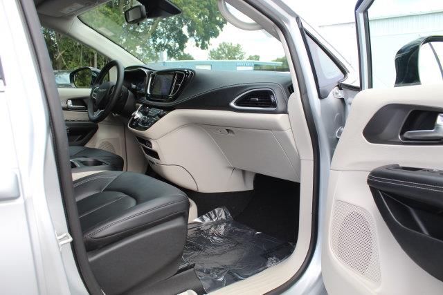 2024 Chrysler Pacifica - $20,665