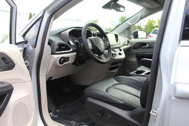 2024 Chrysler Pacifica - $20,665
