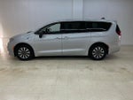 2024 Pacifica Plug-In Hybrid Thumbnail 2