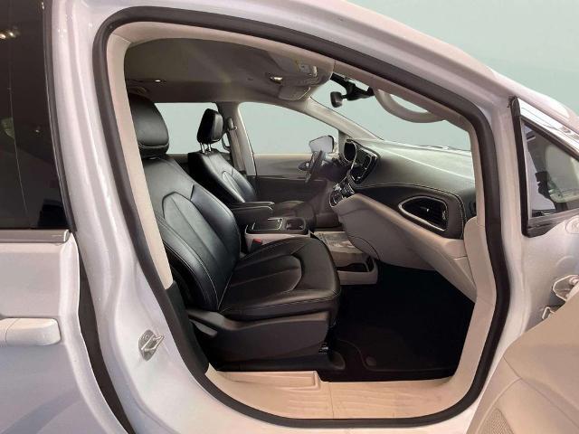 2024 Chrysler Pacifica - $24,099