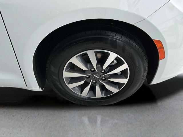 2024 Chrysler Pacifica - $24,099