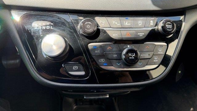 2020 Chrysler Pacifica Launch Edition