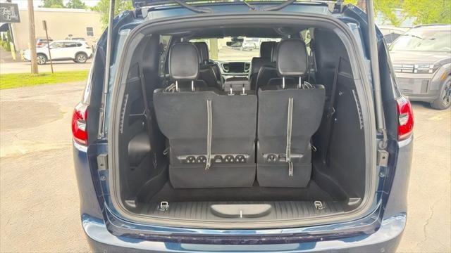 2023 Chrysler Pacifica - $28,699