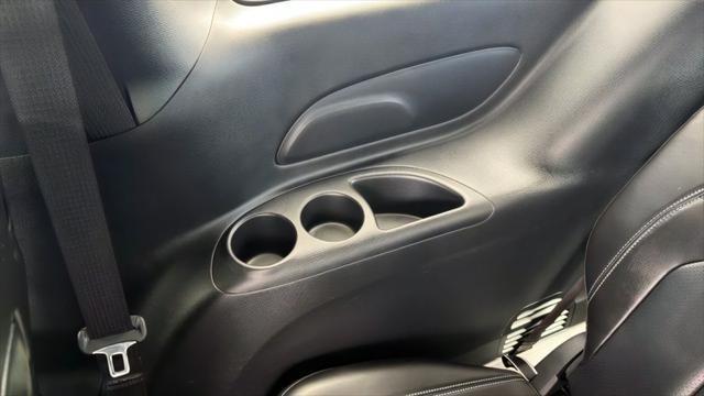 2023 Chrysler Pacifica - $28,699