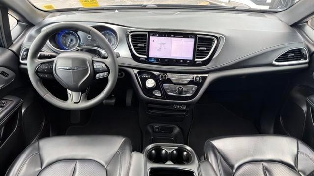 2023 Chrysler Pacifica - $28,699