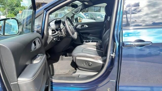 2023 Chrysler Pacifica - $28,699