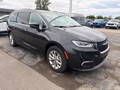 2021 Chrysler Pacifica AWD Touring L 4DR Mini-Van