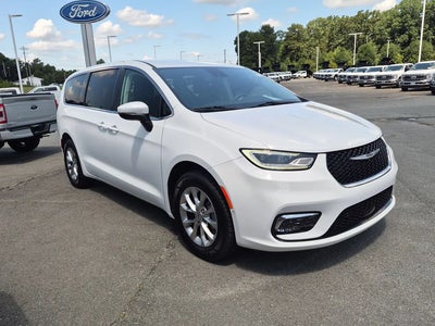 2023 Chrysler Pacifica AWD Touring L 4DR Mini-Van