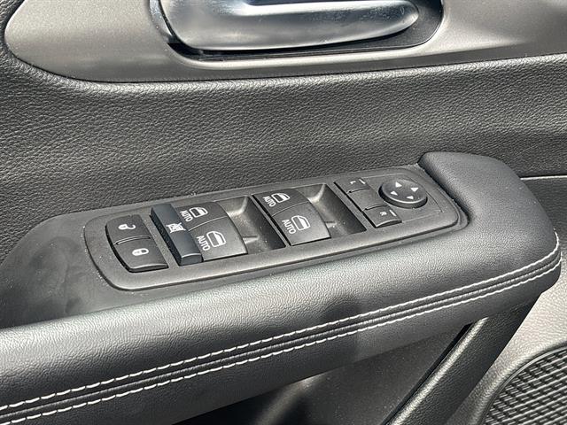 2026 Chrysler Pacifica - $42,494