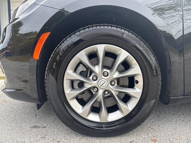 2026 Chrysler Pacifica - $42,494