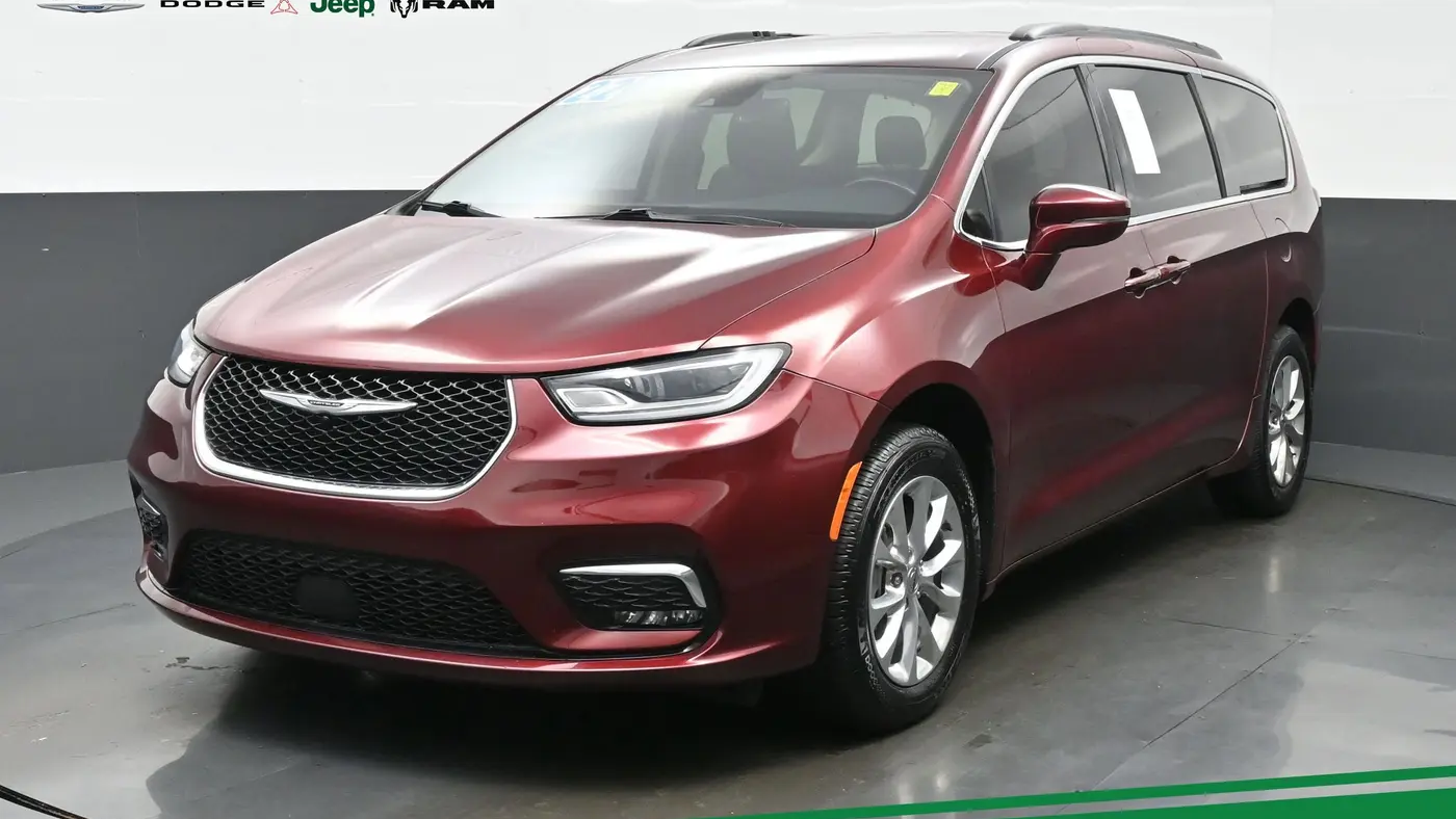 Preowned 2022 Chrysler Pacifica Touring L for Sale