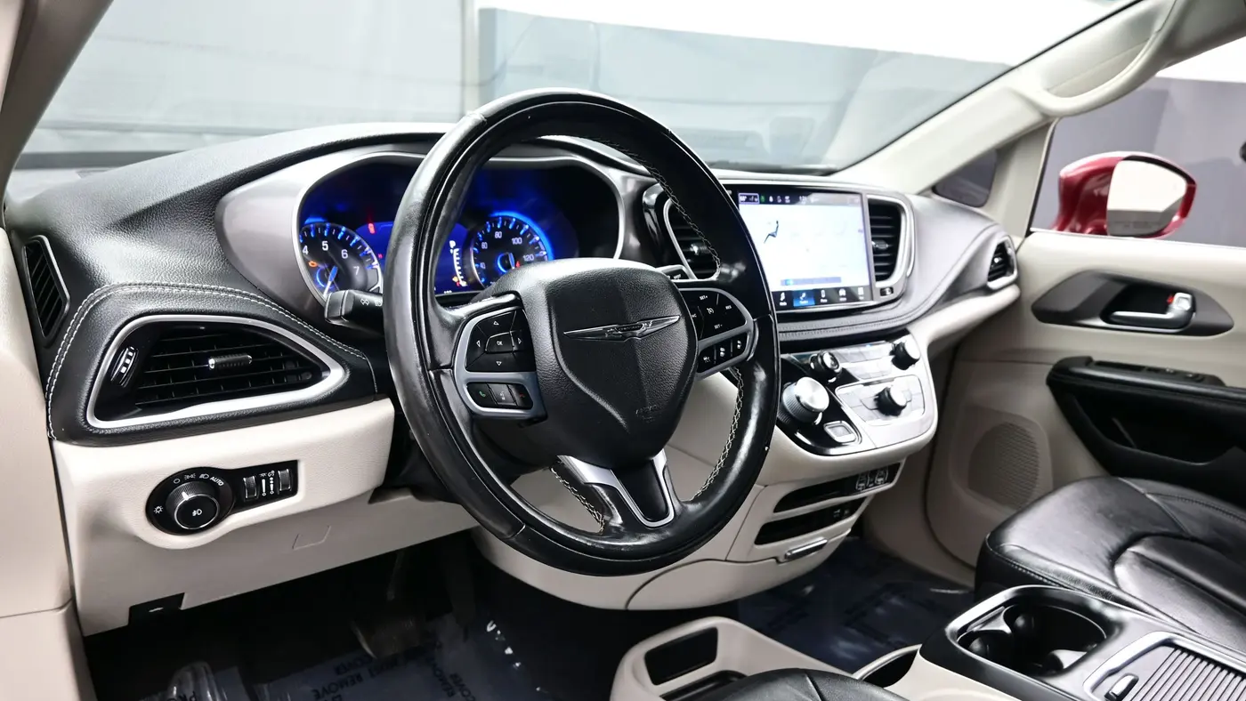 2022 Chrysler Pacifica Touring L