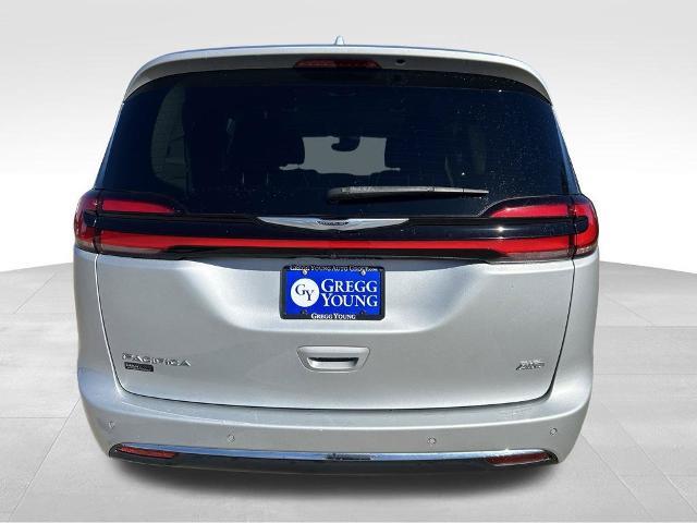 2022 Chrysler Pacifica - $19,721