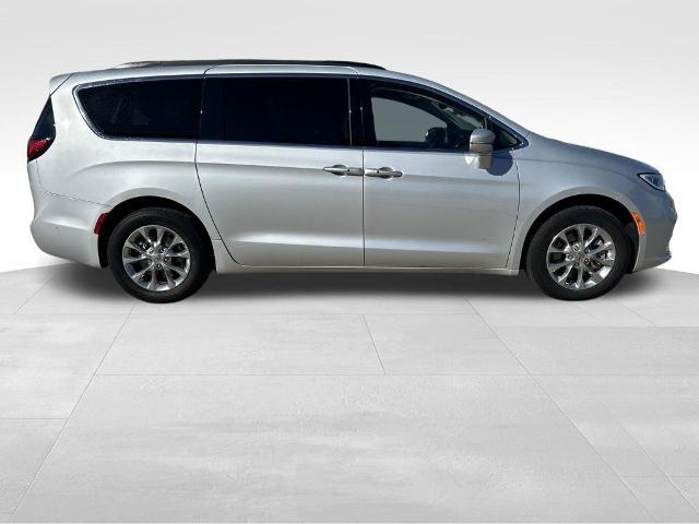 2022 Chrysler Pacifica - $19,721