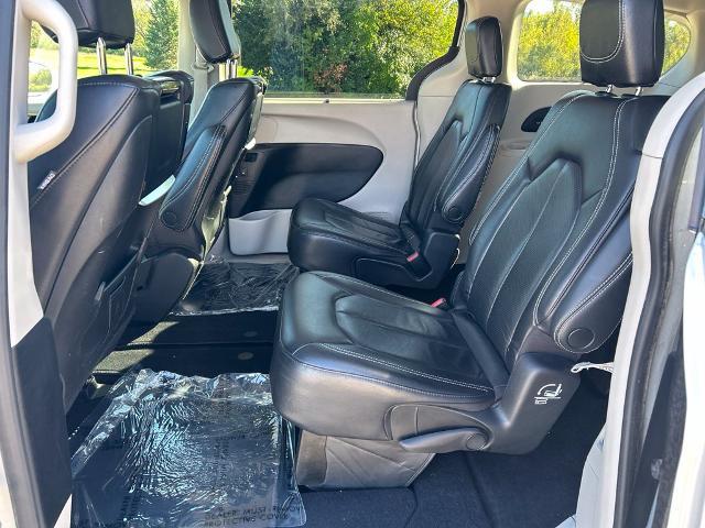 2022 Chrysler Pacifica - $19,721