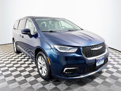 2023 Chrysler Pacifica AWD Touring L 4DR Mini-Van