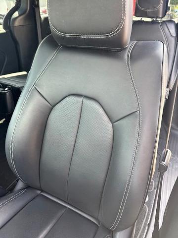 2025 Chrysler Pacifica - $36,304