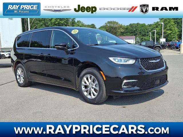 2025 Chrysler Pacifica