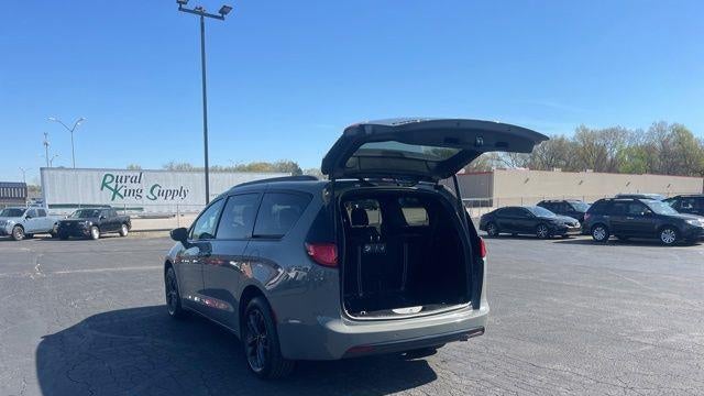 2020 Chrysler Pacifica Launch Edition