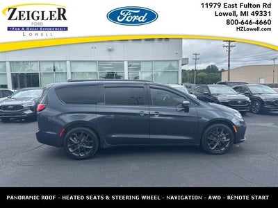 Photo of a 2021 Chrysler Pacifica AWD Touring L 4DR Mini-Van for sale